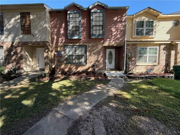 2405 OXFORD Place , Gretna, LA 70056