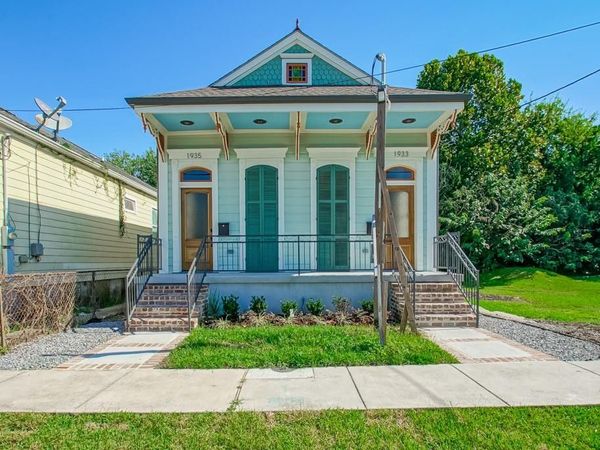 1933 FOURTH Street, New Orleans, LA 70113