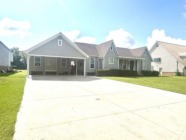 382 CHESTER LEE STREET , Larose, LA 70373