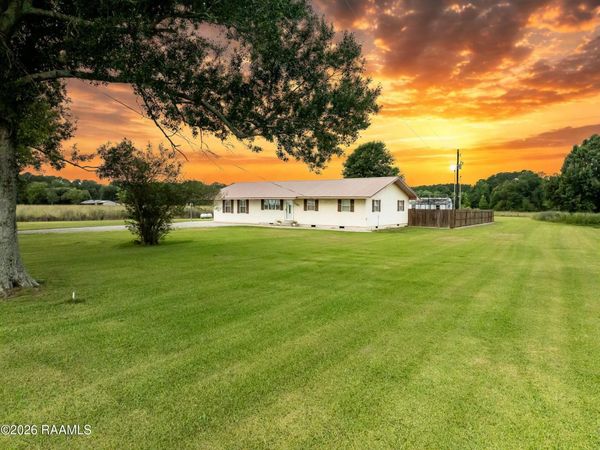 1597 Fernest Road , Basile, LA 70515