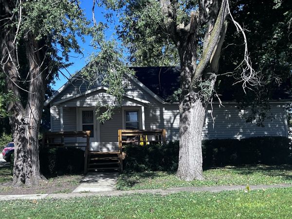 302 S Elm Street , Buckley, IL 60918