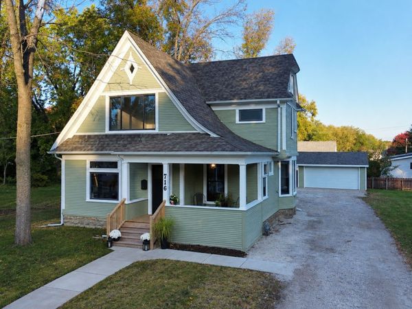 716 N Main Street , Sandwich, IL 60548