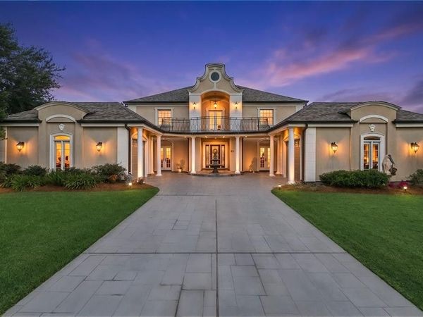 33 CHATEAU MOUTON Drive, Kenner, LA 70065