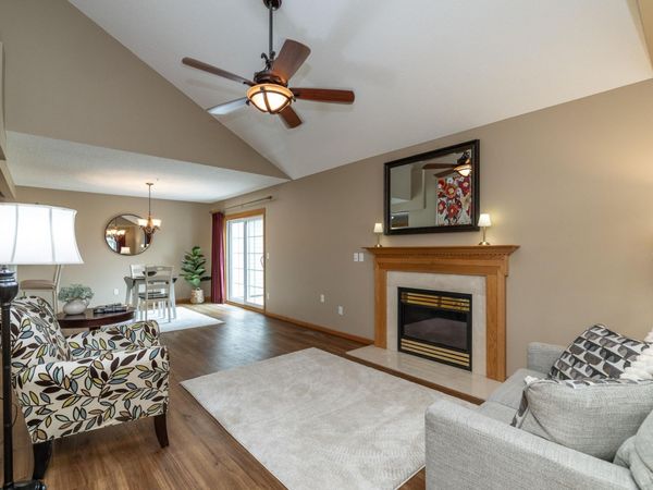 6822 Benton Circle , Unit 37, Inver Grove Heights, MN 55076