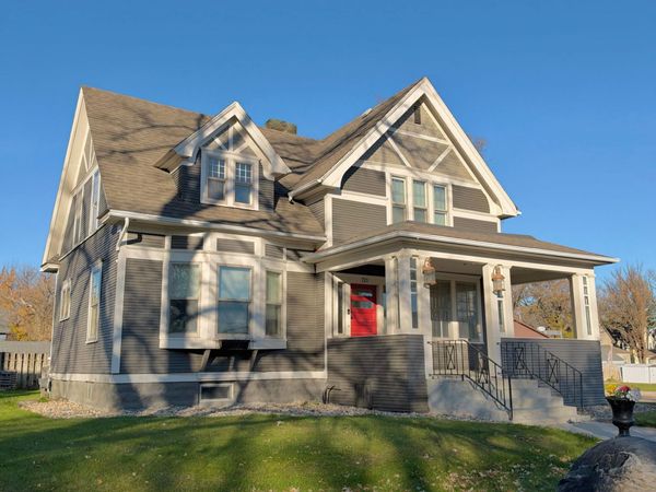 721 Labree Avenue N, Thief River Falls, MN 56701
