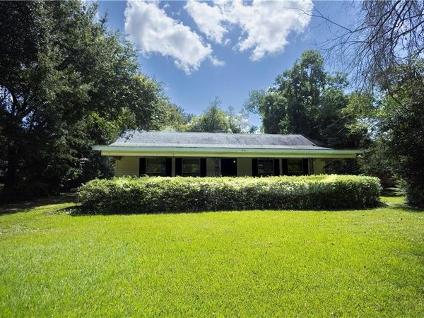 5301 HORSESHOE Drive , Alexandria, LA 71302