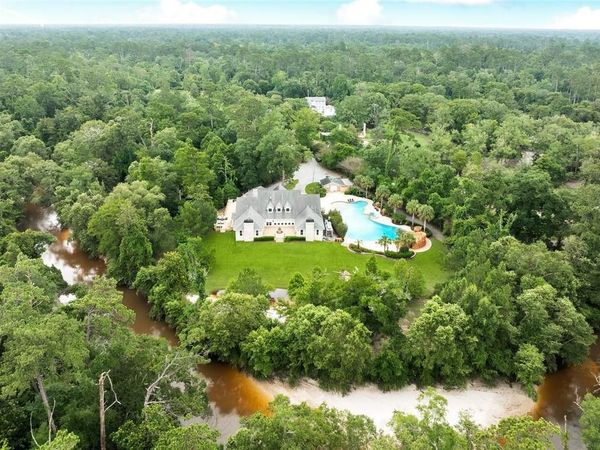 9 MAGNOLIA GARDENS Drive, Covington, LA 70435