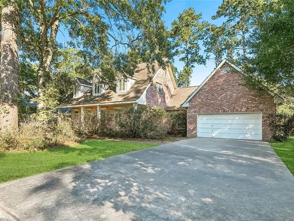 551 BEAU CHENE Drive , Mandeville, LA 70471