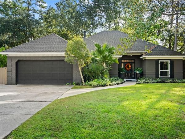 2000 PONDEROSA Place , Mandeville, LA 70448