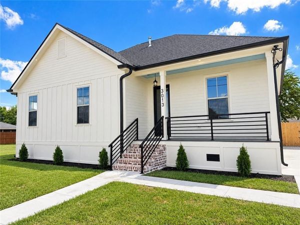 3013 LYNDELL Drive , Chalmette, LA 70043
