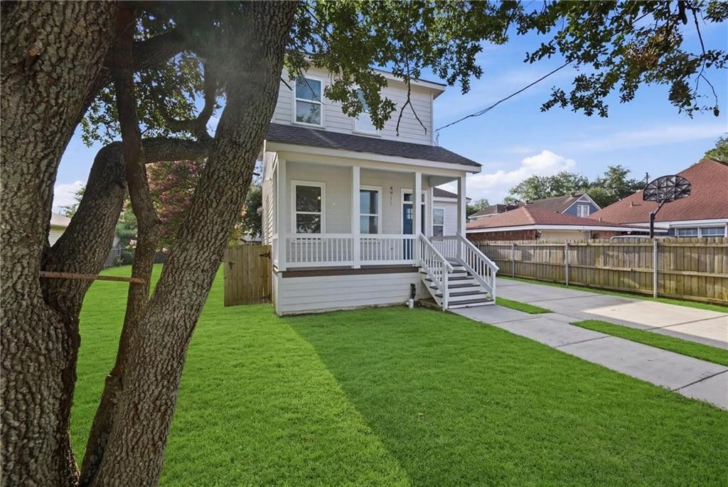 4911 PAUGER Street  New Orleans, LA 70122