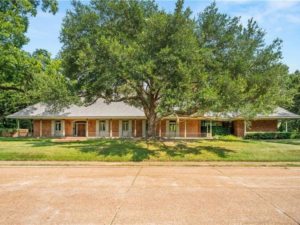 4511 WILLOWICK Boulevard, Alexandria, LA 71303