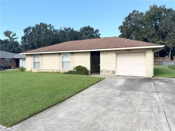 3807 KENT Street , Slidell, LA 70458