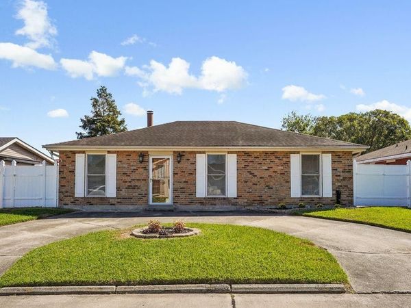 118 JANE Lane, St. Rose, LA 70087