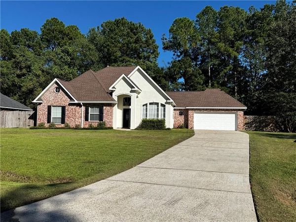 1348 Sycamore Place, Mandeville, LA 70448