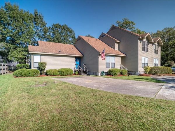114 W CHAMALE COVE Cove, Unit 114, Slidell, LA 70460