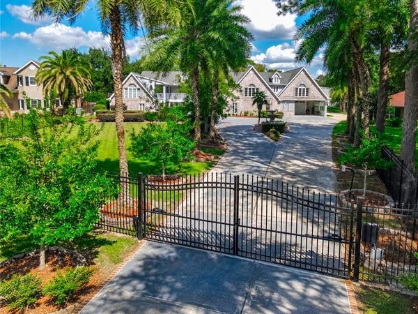 17 SHADOW Lane, Destrehan, LA 70047