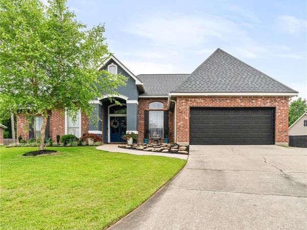 312 ANNETTE Drive , Slidell, LA 70458