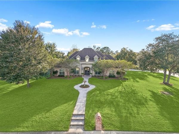 113 RIVERS EDGE Court , Slidell, LA 70461