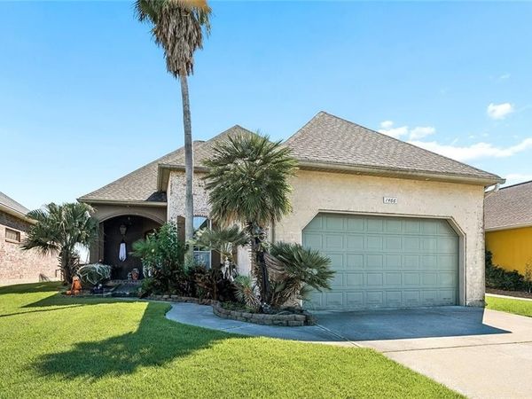 1466 ROYAL PALM Drive , Slidell, LA 70458