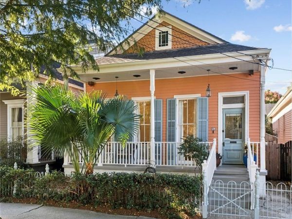 426 HENRY CLAY Avenue , New Orleans, LA 70118