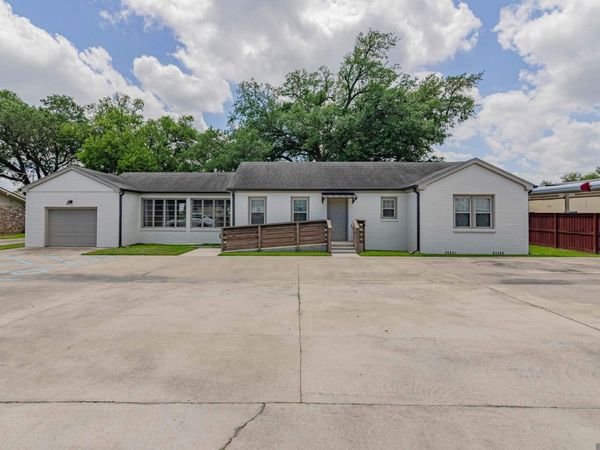 4744 HWY 1, Raceland, LA 70394