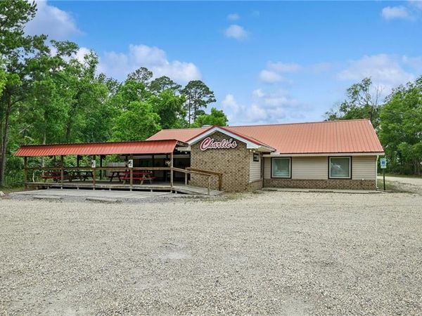 30123 HWY 22 , Springfield, LA 70462