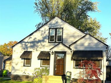 29345 Walnut Street, Flat Rock, Mi 48134