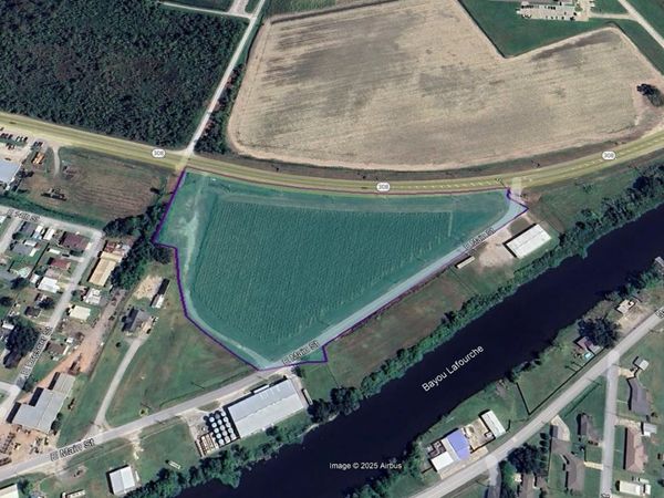 721 E MAIN ST , Lockport, LA 70374