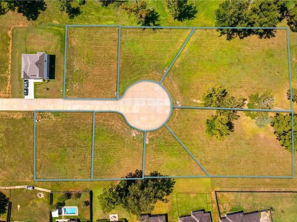 4052 CEDAR BLUFF Drive , Woodworth, LA 71485