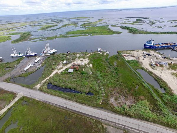 24309 HIGHWAY 1 , Leeville, LA 70357