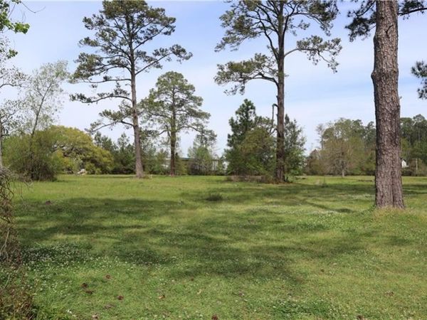 38003 FRICKE Road , Slidell, LA 70460