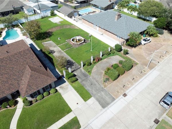 4412 N TURNBULL Drive , Metairie, LA 70002