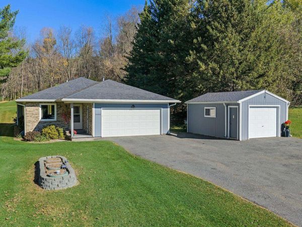 1400 Fries Road, Richland Center, WI 53581