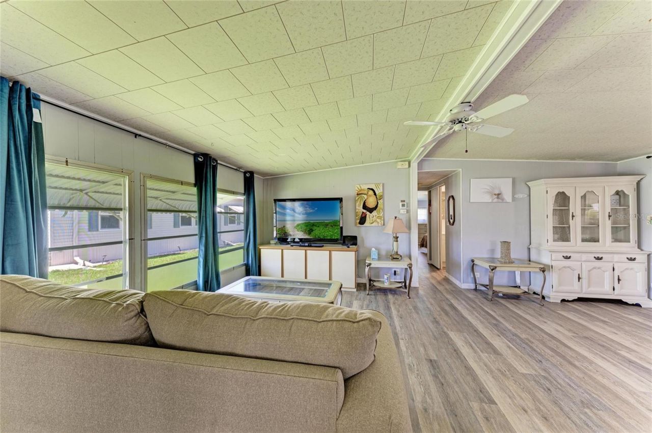 4924 Oakland Hills Avenue , Sarasota, FL 34234 Photo
