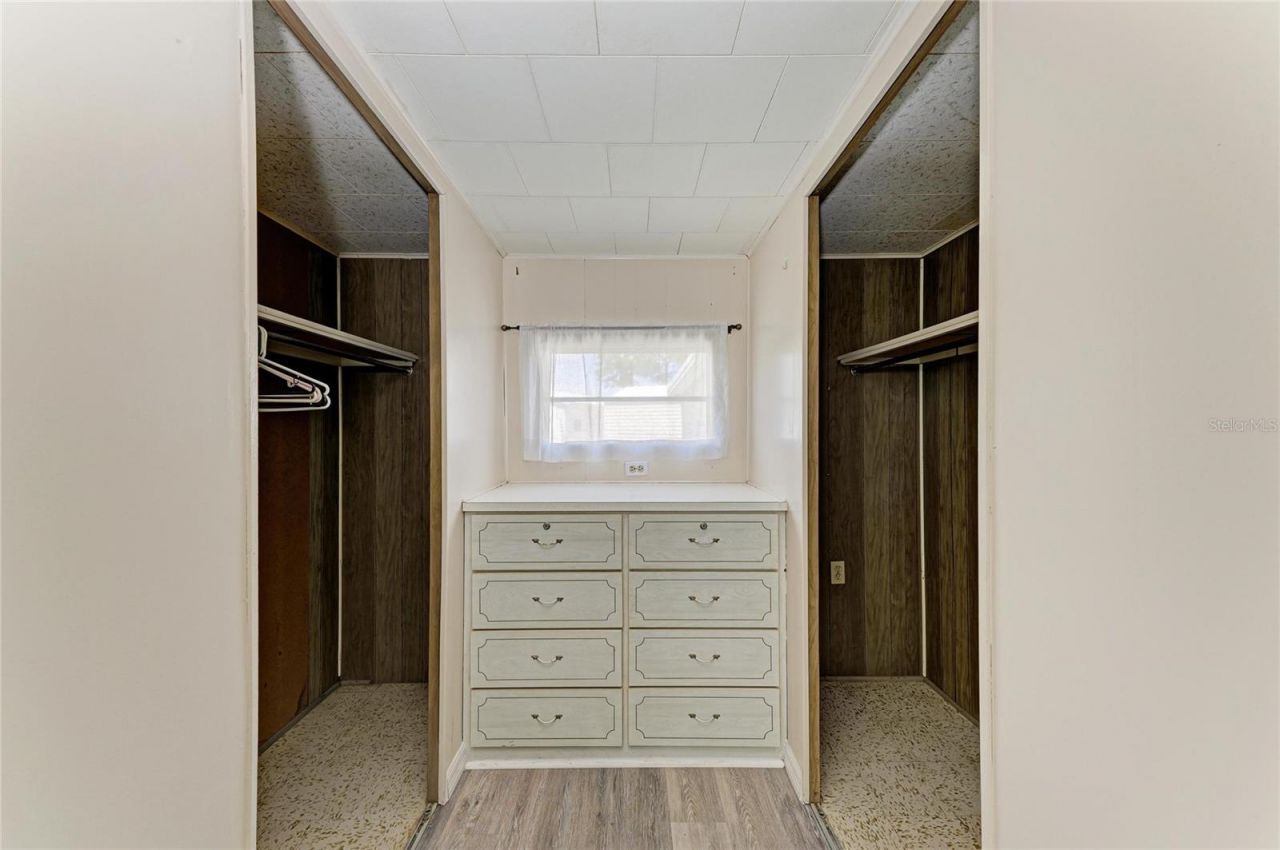 4924 Oakland Hills Avenue , Sarasota, FL 34234 Photo