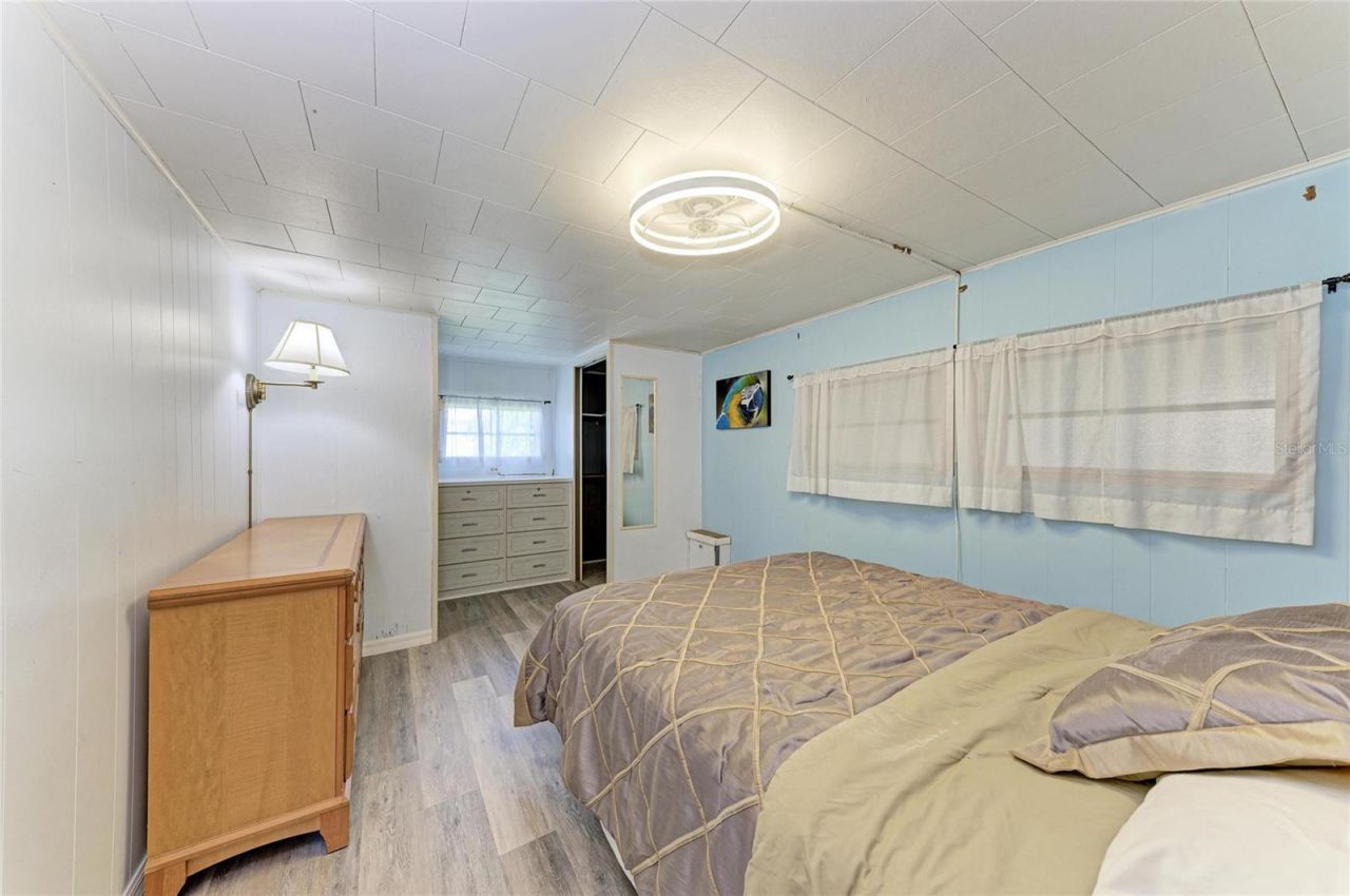 4924 Oakland Hills Avenue , Sarasota, FL 34234 Photo