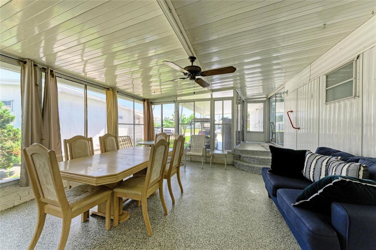 4924 Oakland Hills Avenue , Sarasota, FL 34234 Photo