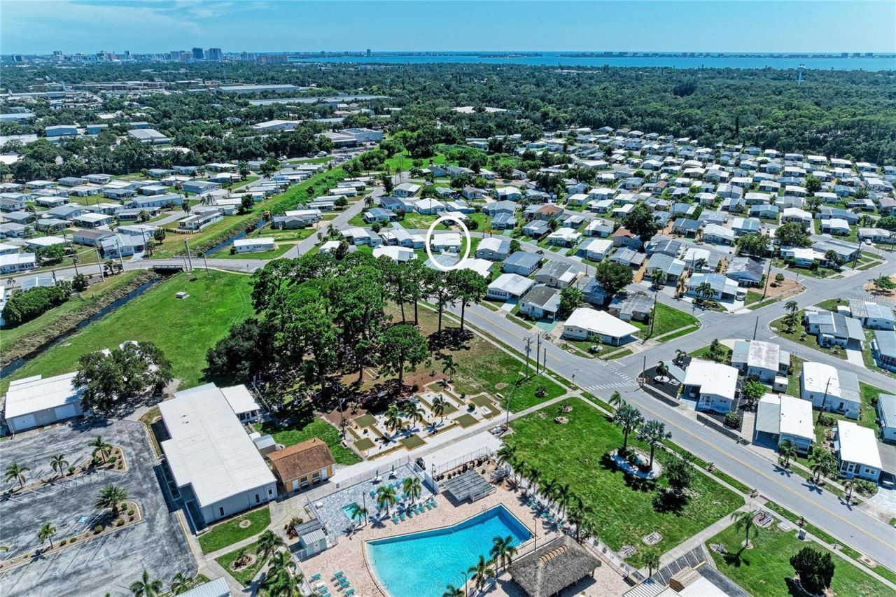 4924 Oakland Hills Avenue , Sarasota, FL 34234 Photo