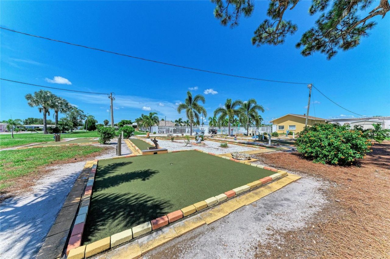 4924 Oakland Hills Avenue , Sarasota, FL 34234 Photo