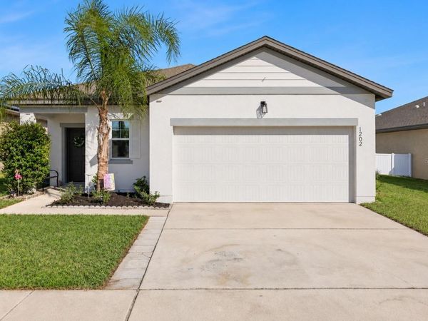 1202 LYCASTE DRIVE , DAVENPORT, FL 33837