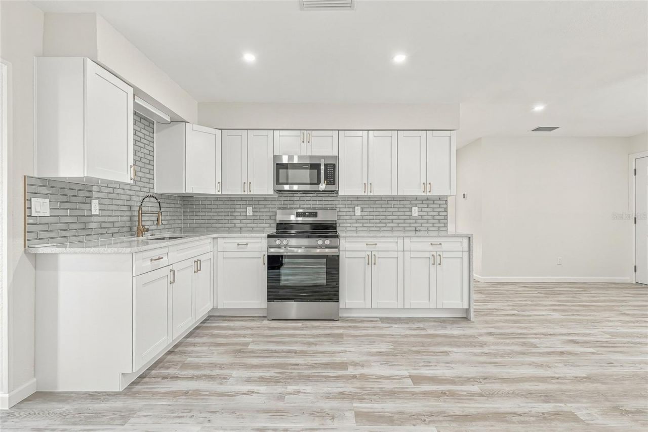 4147 Raccoon Loop , New Port Richey, FL 34653 Photo