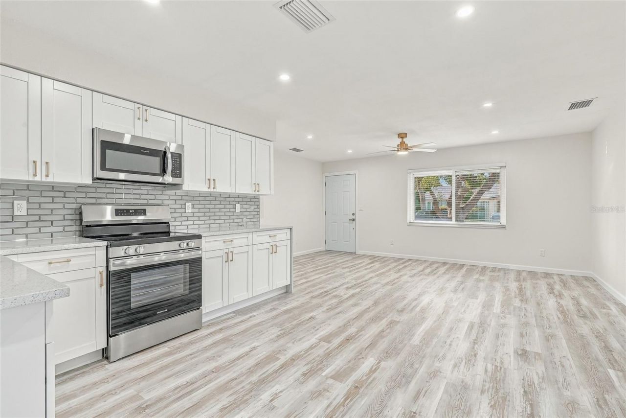 4147 Raccoon Loop , New Port Richey, FL 34653 Photo