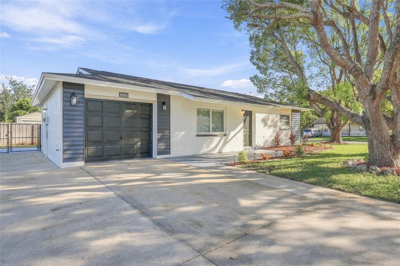 4147 Raccoon Loop , New Port Richey, FL 34653 Photo