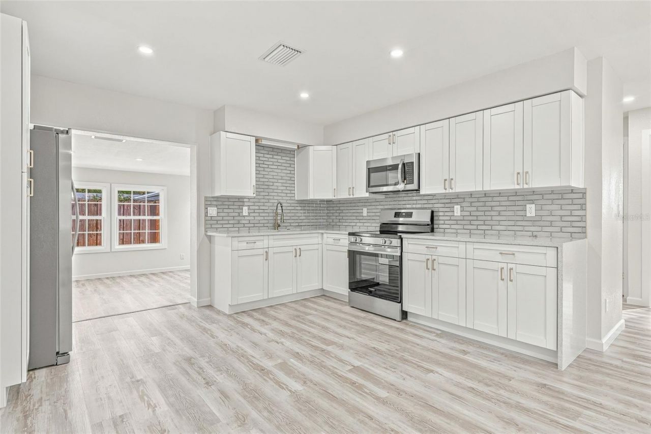 4147 Raccoon Loop , New Port Richey, FL 34653 Photo