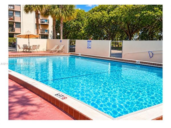 2701 Riverside Dr , Unit 212-B, Coral Springs, FL 33065