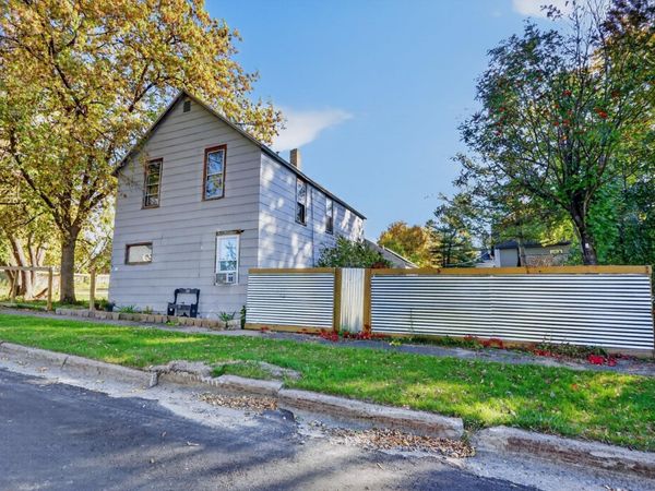 219 3rd Avenue, Bovey, MN 55709