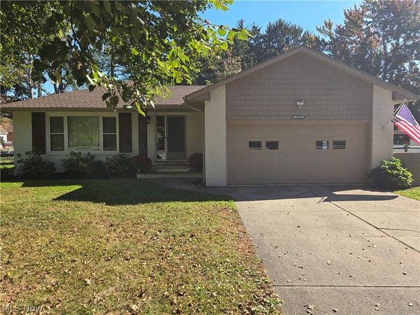 38902 Johnnycake Ridge Road , Willoughby, OH 44094