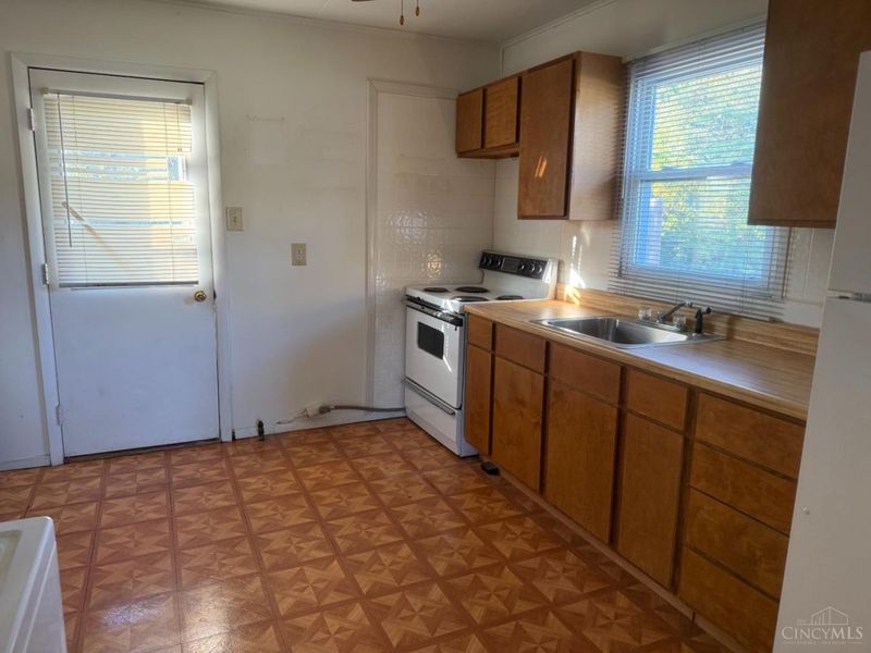 1406 Pershing Avenue, Middletown, OH 45044 Photo 5