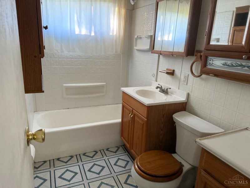 1406 Pershing Avenue, Middletown, OH 45044 Photo 8